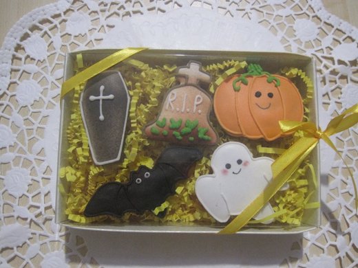 Halloween, krabička, cena: 90,- Kč