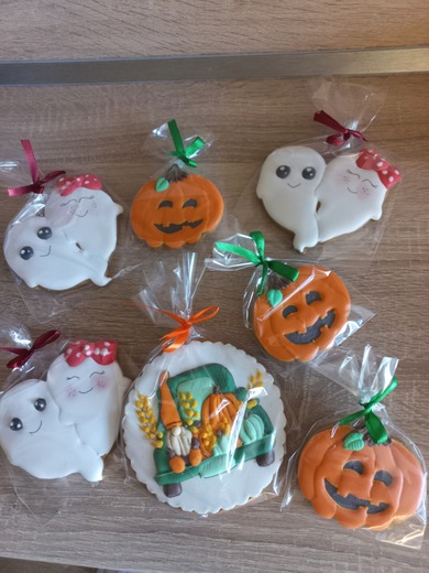 2025 Halloween obrázky, vel.12cm, i samostatně