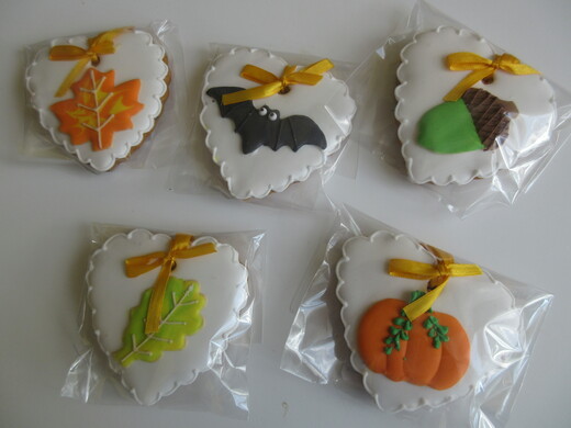 Halloween2, srdce, cena: 35 Kč
