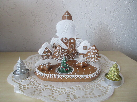 Kostelík 20cm,ozdobná svíčka, cena: 330,- Kč