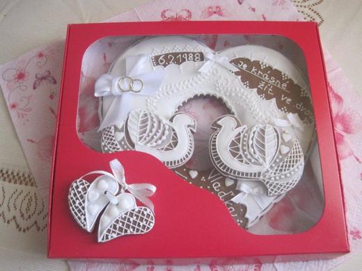 Srdce velké v krabičce, velikost 20x20 cm, cena: 275,- Kč